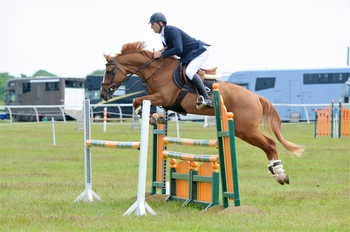 Rhys Jones scores a win in the Nupafeed Supplements Senior Discovery Second Round at Aintree International Equestrian Centre 